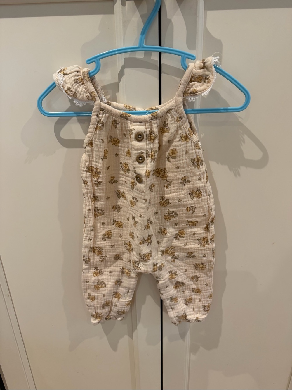 Emily Oliver 0-3m Neutral Floral Baby Cotton Romper